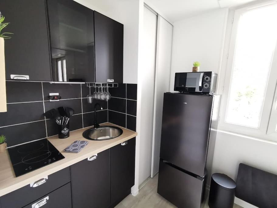 L'Authentique *Studio *Parking Prive* *Wifi*Calme 卢德 外观 照片