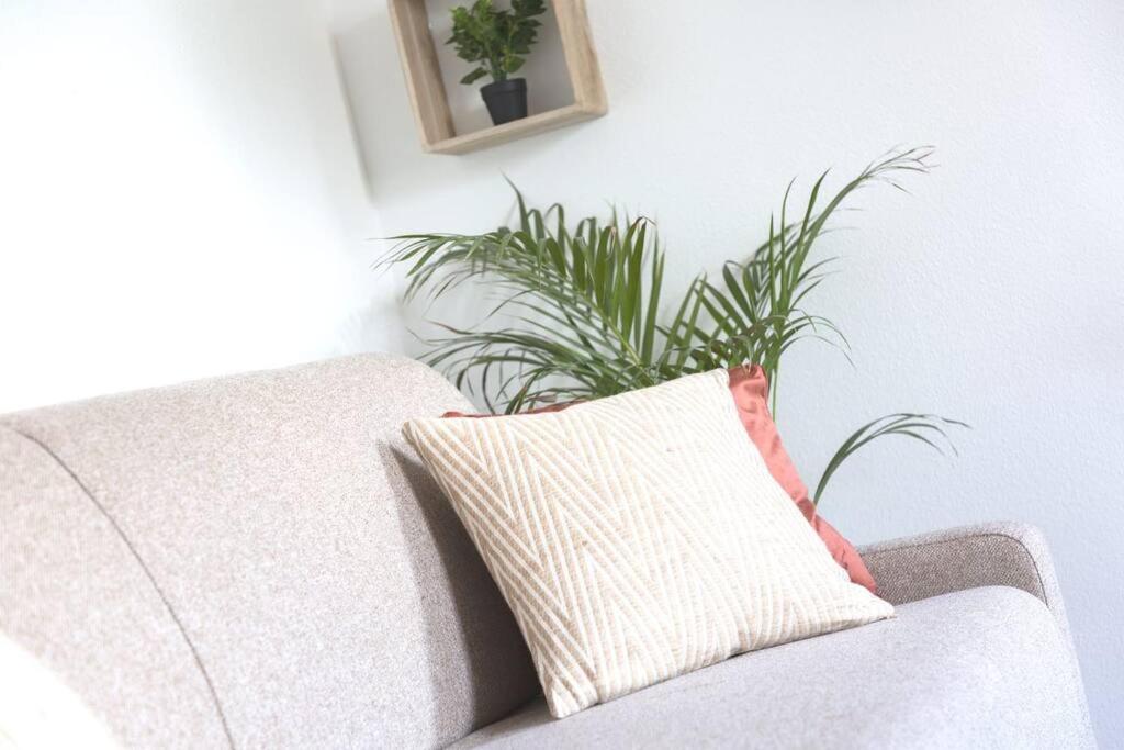 L'Authentique *Studio *Parking Prive* *Wifi*Calme 卢德 外观 照片