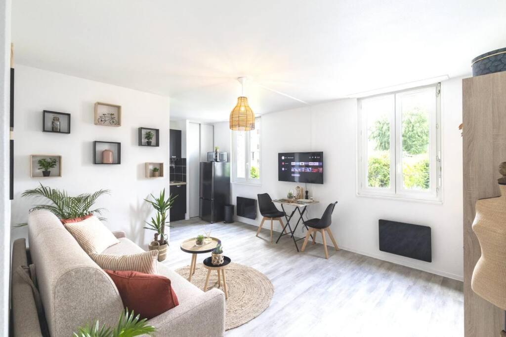 L'Authentique *Studio *Parking Prive* *Wifi*Calme 卢德 外观 照片